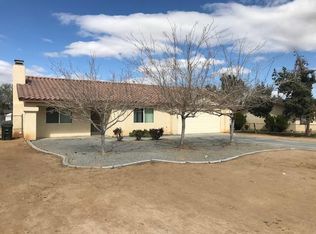 21076 Minnetonka Rd, Apple Valley, CA 92308