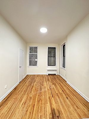 3rd image of 905 1st Ave #1A