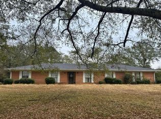 710 S Natchez St, Kosciusko, MS 39090