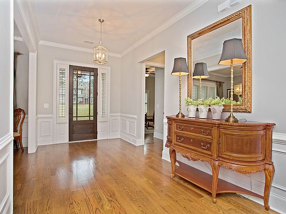 4th image of 78 Big Horn Dr