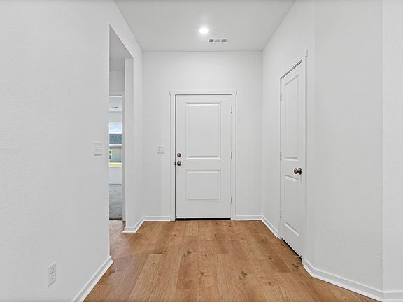 4th image of 2333 Sam Tillery Dr