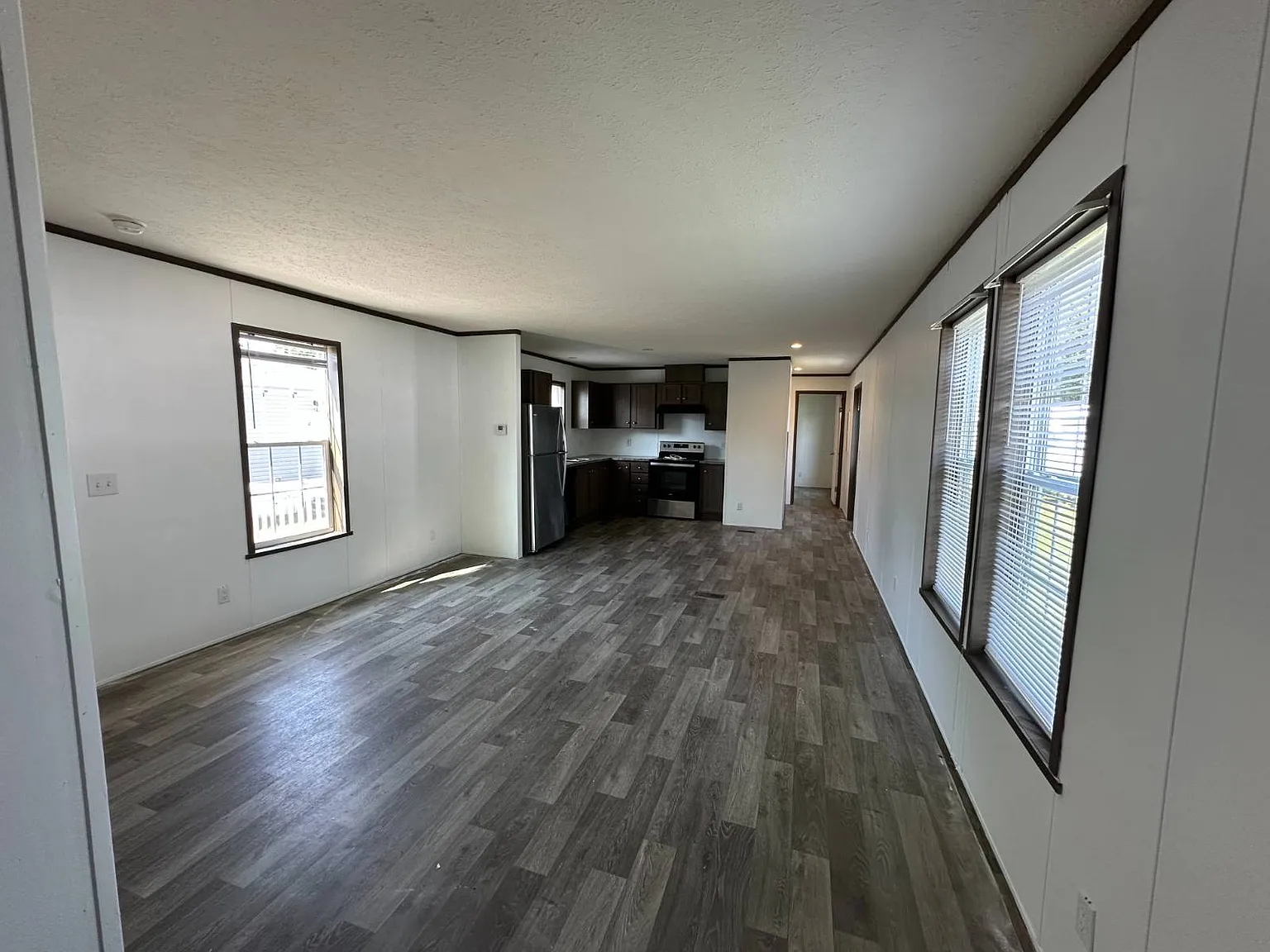 2 bed, 2.0 bath, $1,295 — Photo 2