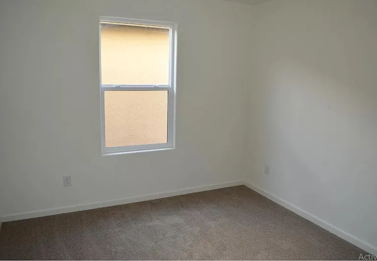 260 Shafer Ave — Photo 26
