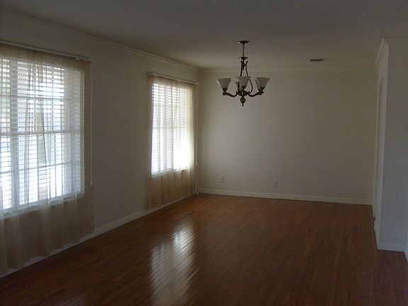 dinning/living room
