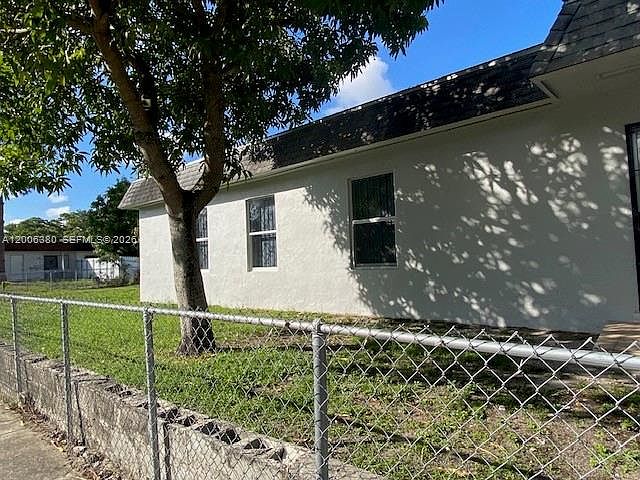 1st image of 3929 NW 207th Ln