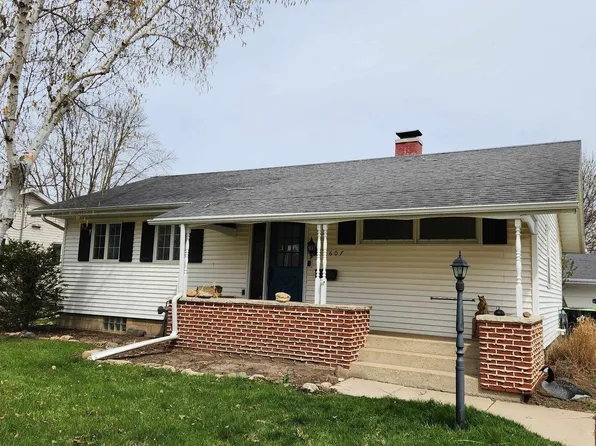 607 CARRINGTON STREET, Waupun, WI 53963