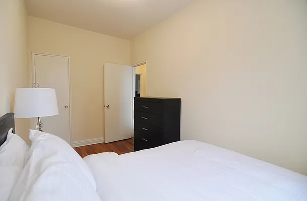 Rented by Vandenberg | media 13