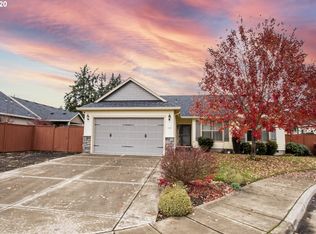 1019 S 41st St, Springfield, OR 97478