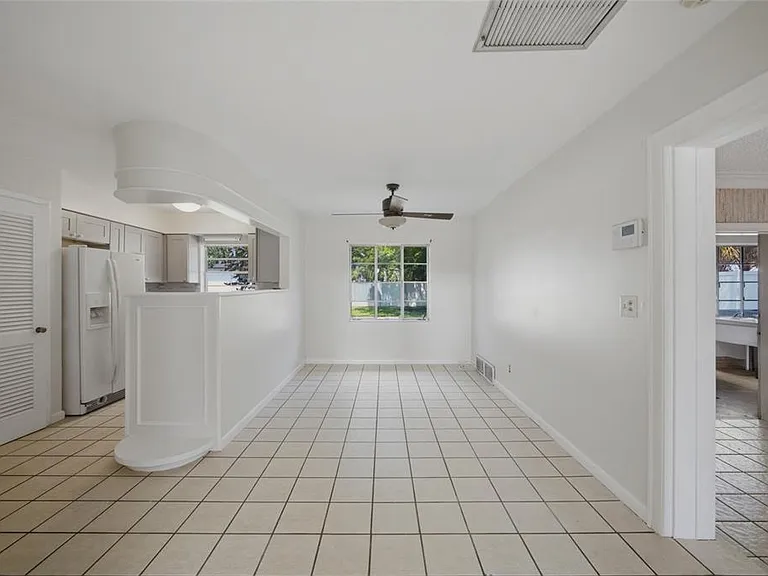 808 N Macdill Ave — Photo 9