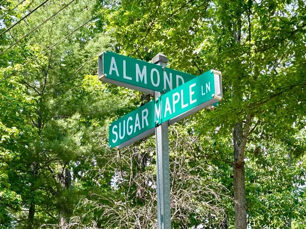 29 Sugar Maple Ln, Gerrardstown, WV 25420