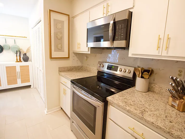 2278 Howard Rd — Photo 11
