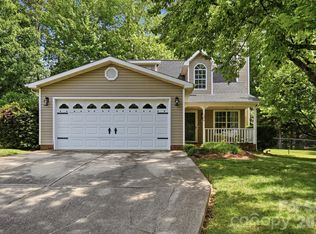 1200 Clear Springs Ct, Charlotte, NC 28214