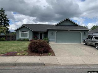2862 Fir Ct, Sweet Home, OR 97386