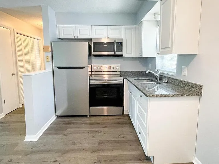 1265 Pierce St #1 — Photo 4