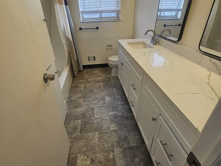 15255 Garfield Ave #19 — Photo 12