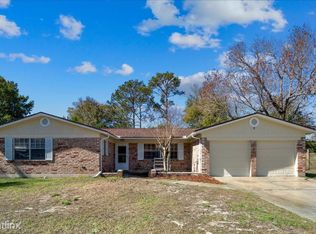 1260 Grove Park Dr, Orange Park, FL 32073
