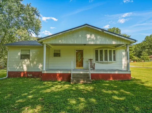 63 Mason Eighty Rd, Ashton, WV 25503