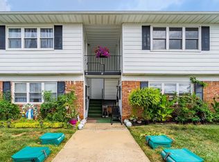 4 Utah Dr, Matawan, NJ 07747