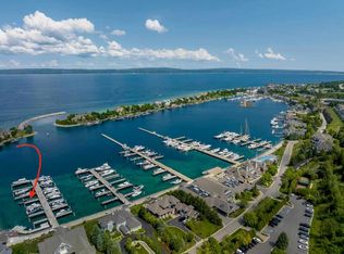 4300 Vista Dr Unit 28-A-15, Petoskey, MI 49770