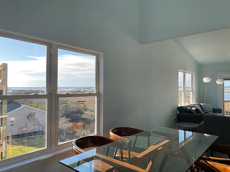703 S Topsail Dr — Photo 4