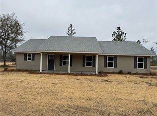 17896 Post Rd S, Waynesville, GA 31566