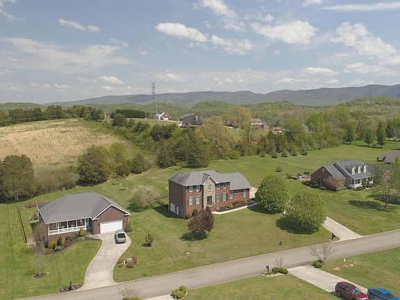 3rd image of 1530 Mint Meadows Dr