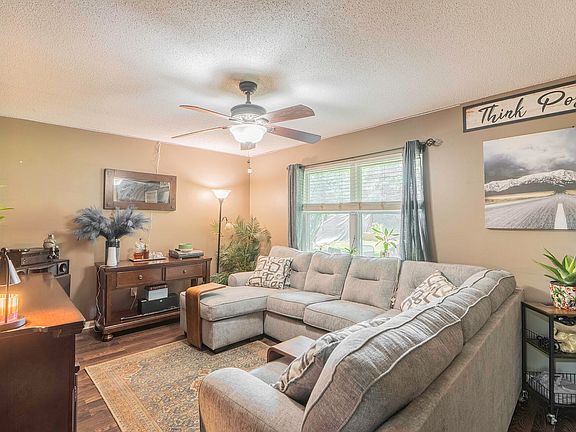 3rd image of 9141 Westminister Circle Dr