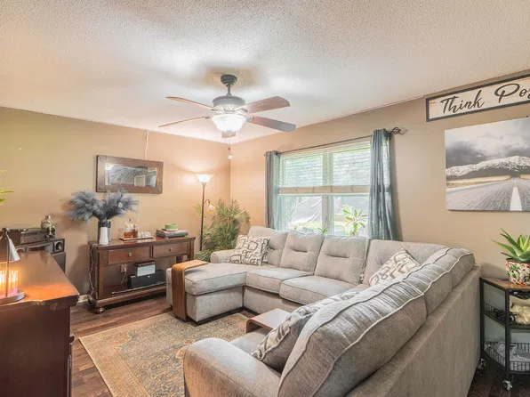 9141 Westminister Circle Dr, Chattanooga, TN 37416