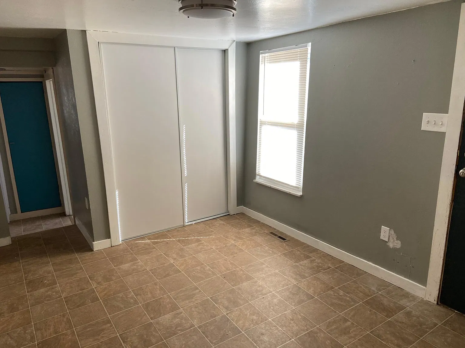 1 bed, 710 sqft, $1,800 — Photo 4