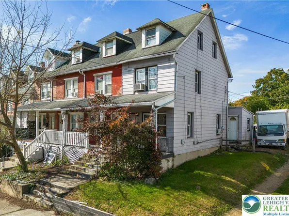 214 Clearfield St, Freemansburg, PA 18017