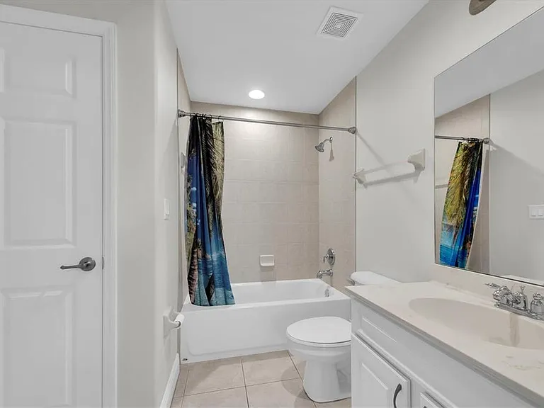 7069 Key Haven Rd #302 — Photo 29