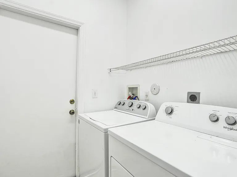 3717 Pebblebrook Mnr — Photo 56