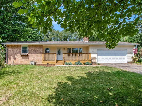 3387 Pleasant St, Berrien Springs, MI 49103