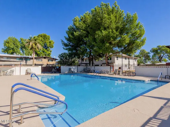 1330 S Avenida Polar Ave E #9, Tucson, AZ 85710