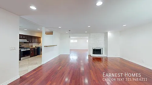 17155 Donmetz St Photo 1