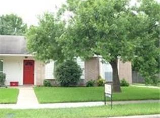 3814 Old Post Rd, Houston, TX 77082