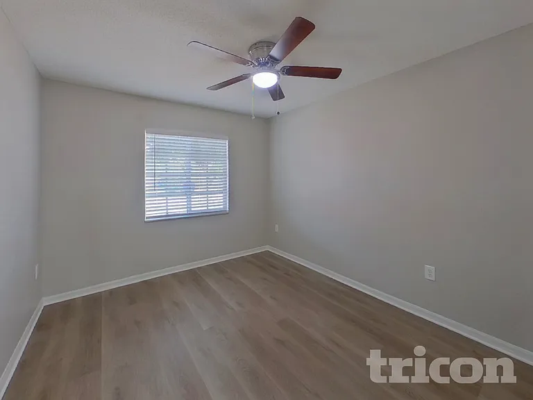 1212 Alpine Lake Dr — Photo 11