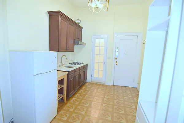 Rented by Manhattan Spaces | media 10