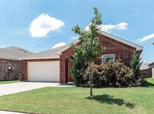 5740 Sapphire Pool Trl, Fort Worth, TX 76244