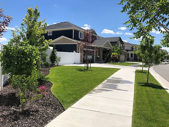 3rd image of 10637 S Harvest Pointe Dr