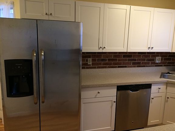 5th image of 13 Beecher Ln