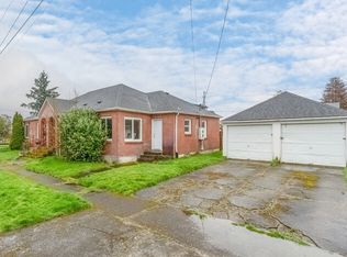301 1/2 7th Ave N, Kelso, WA 98626