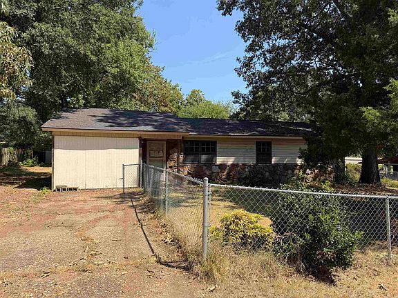 2nd image of 2522 Ward Dr