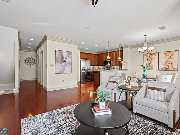 5th image of 1199 Lavista Rd NE