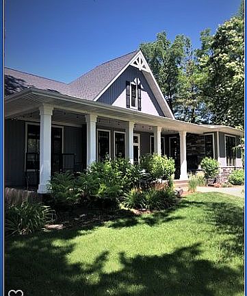 2nd image of 4483 3rd Ave
