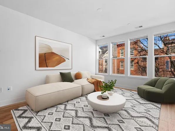 600 S 24th St Unit 202, Philadelphia, PA 19146