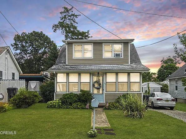 20 Gladney Avenue, Toms River, NJ 08753