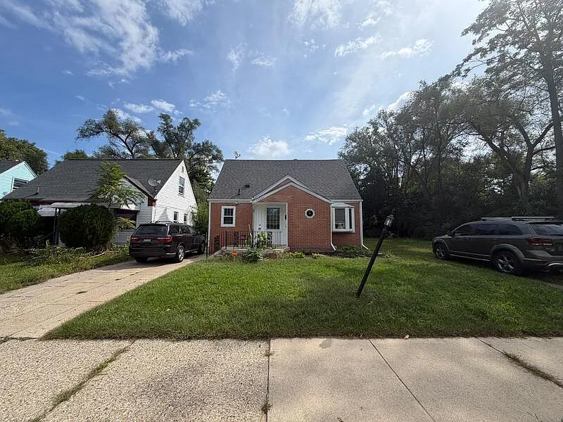 4 bed, 2.0 bath, 1517 sqft, $1,550 — Photo 1