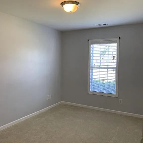 2827 Aristocrat Ln — Photo 18