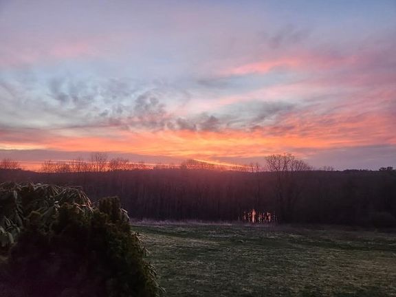 2nd image of 94 E Charlton Rd